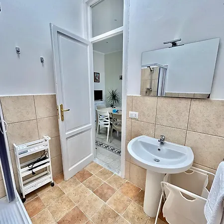 Casa Esterù -centro Storico Di Palermo- Appartamento