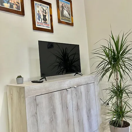 Apartment Casa Esteru -centro Storico Di Palermo- *